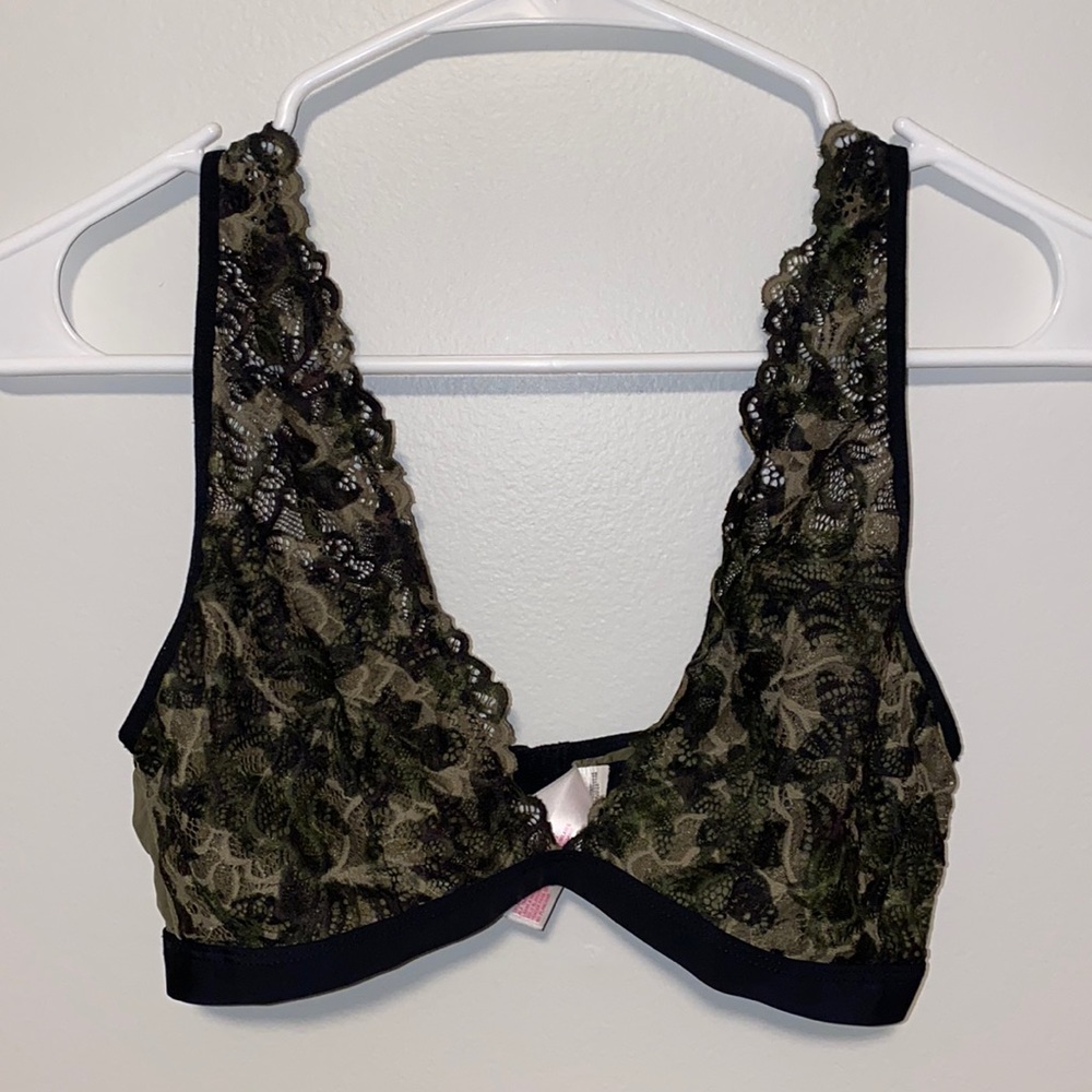 Plunge bralette